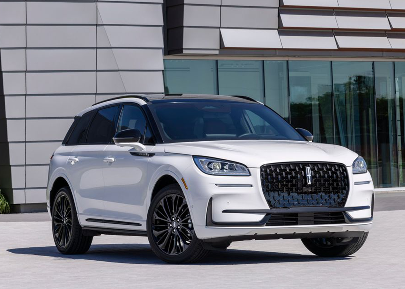 Luxurious and Comfortable Vehicles